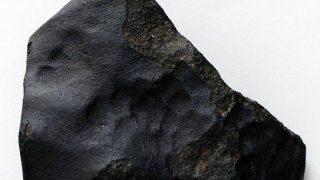 Example Of Black Meteor Inside The Kaaba